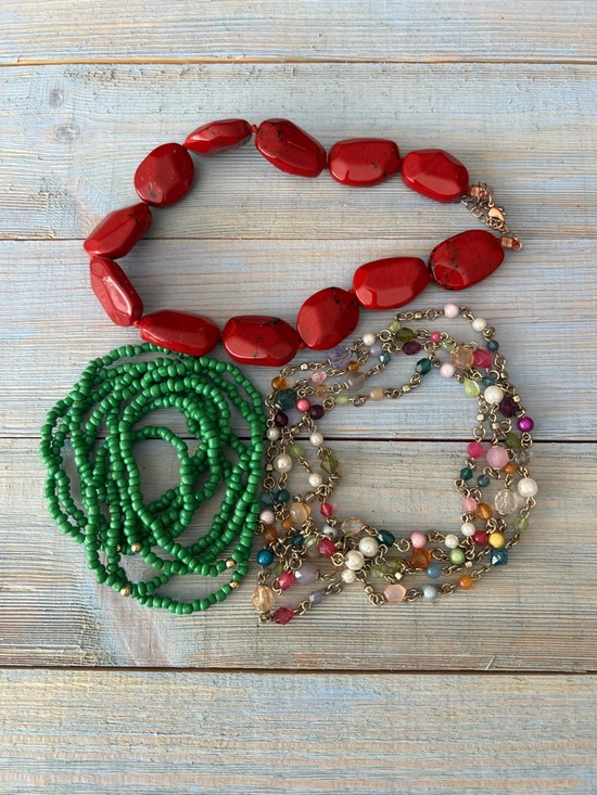 Unknown Jewelry - 3pc Spring Necklace Set Red Choker, Green Seed Bead, Long Gold Multicolor Layers